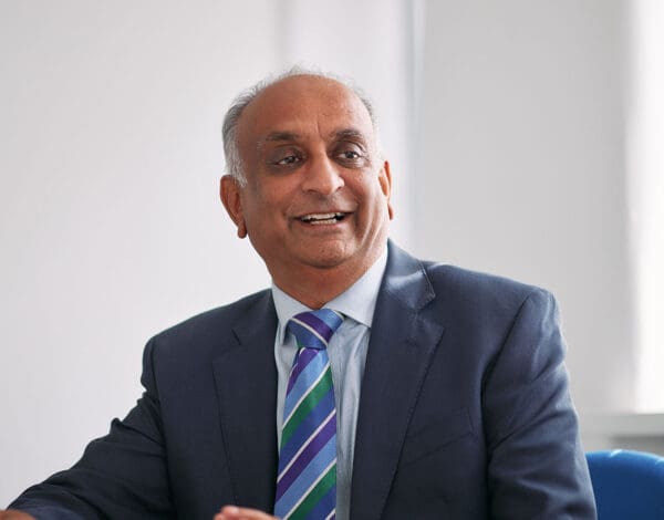 Hitendra Patel, Coporate Law & Commercial at SE Solicitors