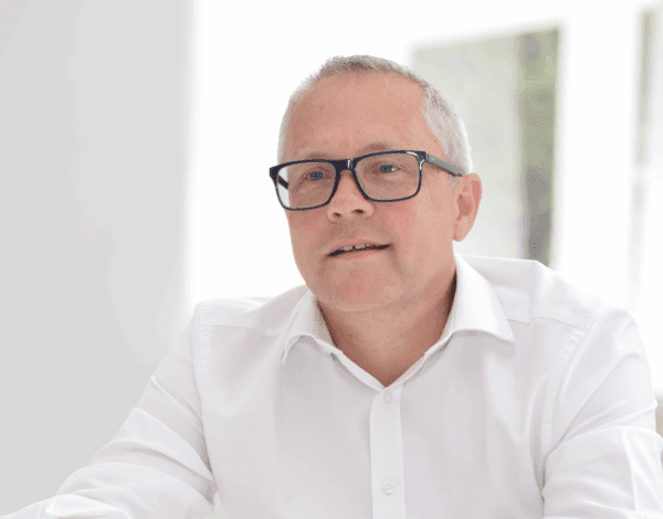 Ian Yarde SE-Solicitors Commercial Property Director